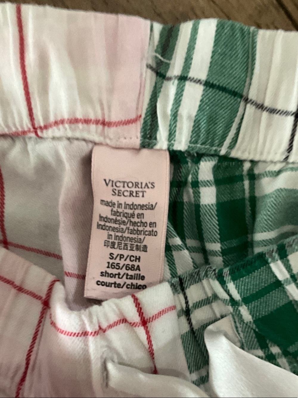Victoria's Secret Kids Pink & Green Plaid Pajama Pants - Picture 2 of 3